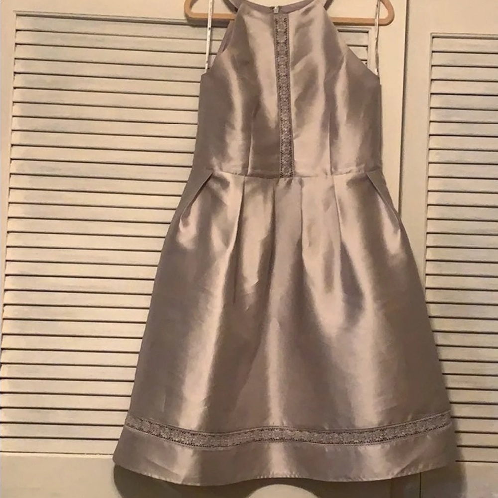✨Chi Chi London Dress✨